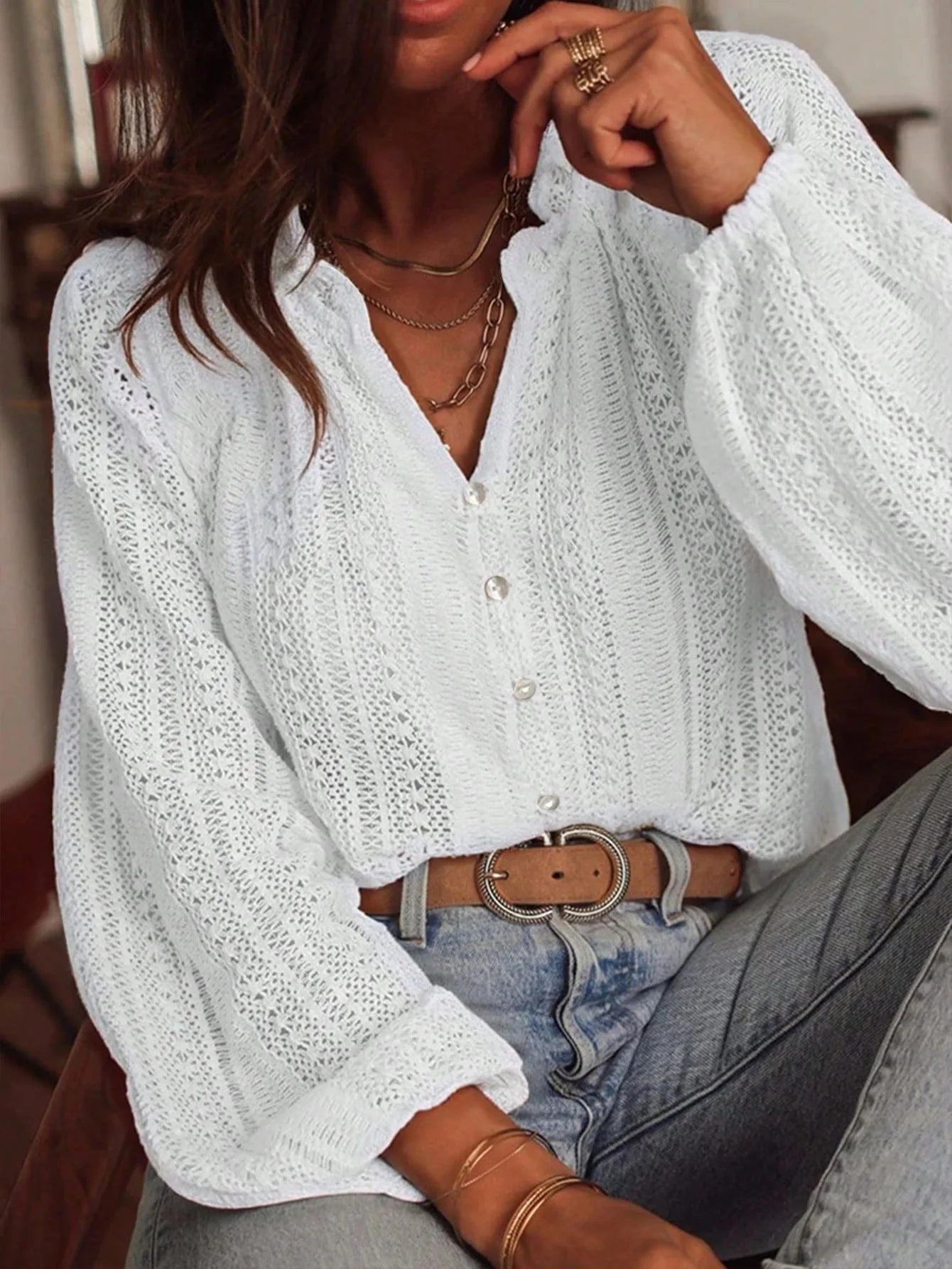 Blusas de mujer primavera y otoño nueva moda suelta Simple todo-fósforo encaje hueco cuello en V camisas de manga larga de una sola rota para mujer