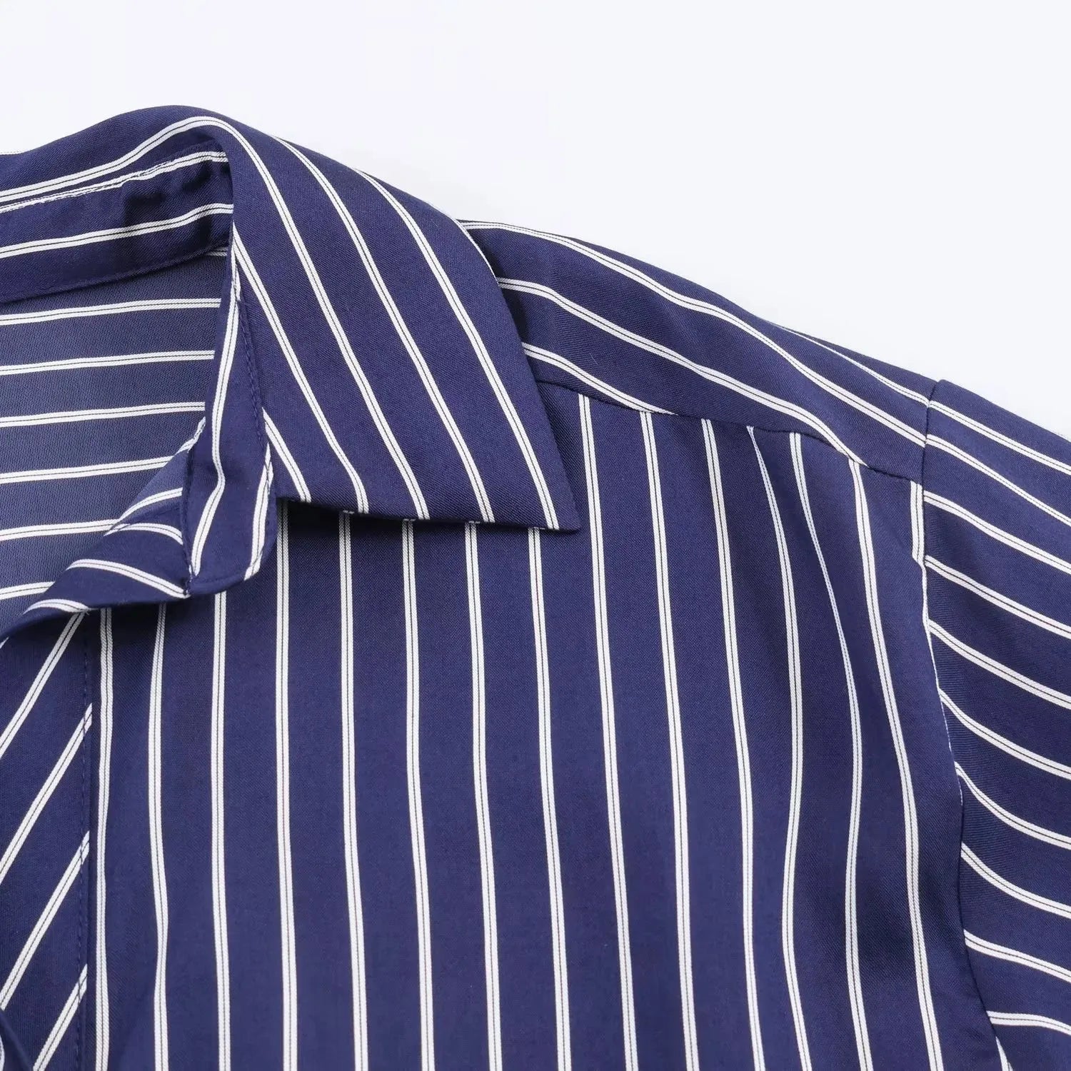 Camisa holgada a rayas para mujer, blusa informal de manga larga con cuello vuelto y botonadura sencilla, nuevas camisas de oficina de verano para mujer